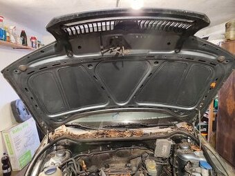 Predam Škoda Fabia 1 combi kapota