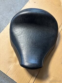Sedadlo Yamaha roadliner stratoliner 1900