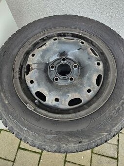 Predam pneu + disky + puklice R14
