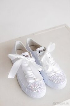 Svadobné tenisky Nevesta