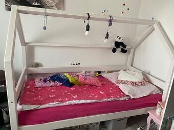 Posteľ domček na predaj s matracom a roštome