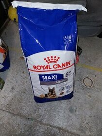 Predám granule royal canin maxi 8+