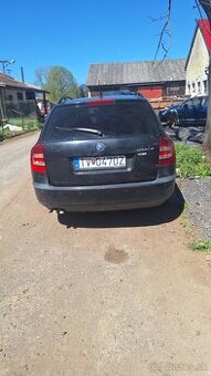 Predám na náhradné diely