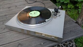 Predam HiFi Gramofon NEC325ER na ozivenie