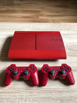 PlayStation 3 Super Slim Garnet Red 500GB