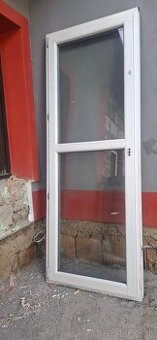 Plastove balkónové dvere