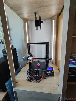 Ender 3 "Ultra" + custom skriňa + filamenty, príslušenstvo