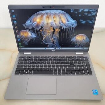 Dell Latitude 5520 i5-1145G7 32GB 512GB dotyková obrazovka
