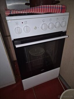 Sporák MORA KS611MW