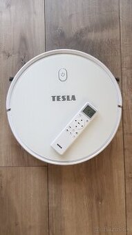 TESLA  robotický vysávač s mopom IQ 300