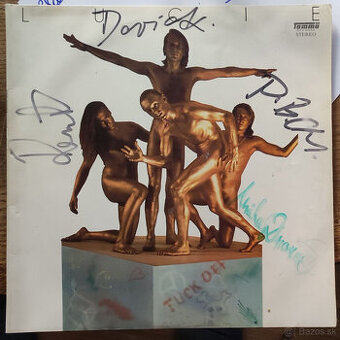 LP platna LUCIE - podpisana skupinou