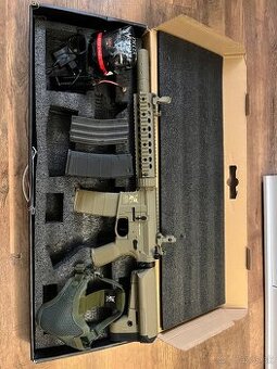 Airsoftová puška AR15