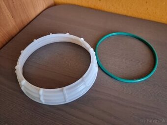 Uzáver palivovej nádrze + tesnenie