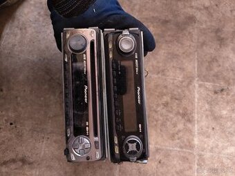 Univerzálne autorádia