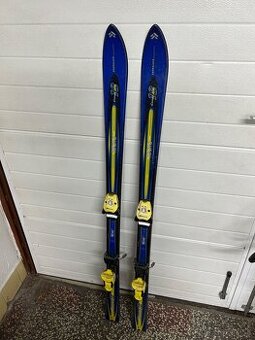 Staršie lyže s viazaním