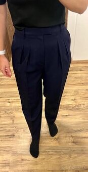 Tmavomodré nohavice, Karl Lagerfeld x Cara, 34