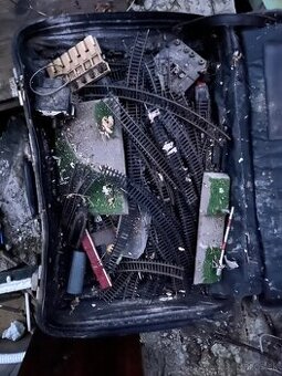 Koľajnice k modelom vláčikom