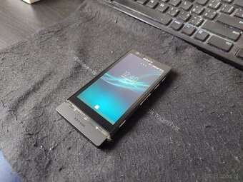 Prodam sbirku chytrych telefonu Sony Xperia