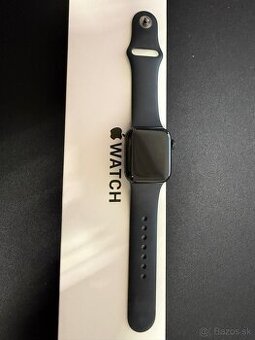 Apple Watch SE 40mm (2. gen) – Kompletné balenie