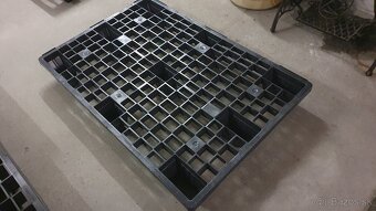 Plastové palety Cabaka 1200x800, 1200x1000