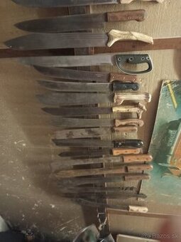 Predám zbierku mačiet – rôzne typy (pracovné, poľovnícke, zb