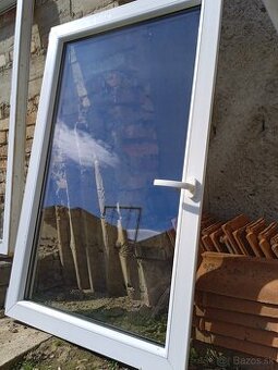 Plastové okno