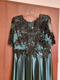 Dámske smaragdové spoločenské šaty na ples alebo svadbu - 1