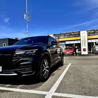 Touareg III 286k top stav ODPOČET DPH 111k km