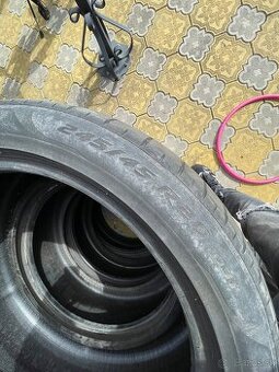 245/45 R20 letne Pirelli P ZERO