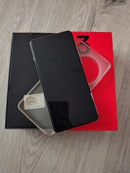 OnePlus 13 12/256GB CN v záruke 11/2025