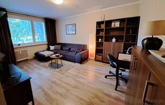 1- IZB BYT komplet NOVO zariadený, Bieloruská