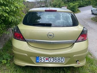 Opel Astra H GTC