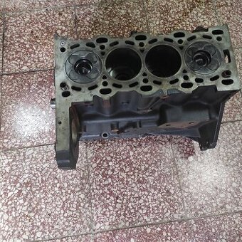 Diely motora Opel 2.0 DTi