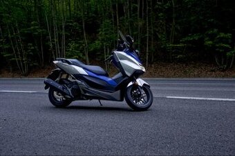 Prenájom skútra HONDA FORZA 125