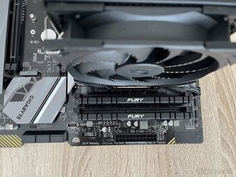 Intel Core i5 11400 ,16 GB RAM,GIGABYTE Z590 GAMING X