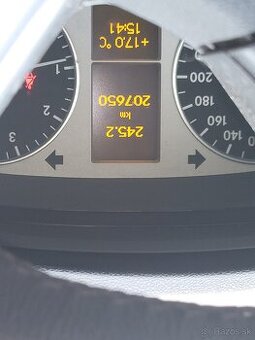 Mercedes Benz B170