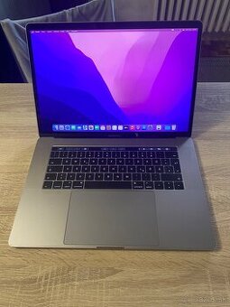 MacBook Pro / 15inch 2016 / 16GB/256GB Space Gray
