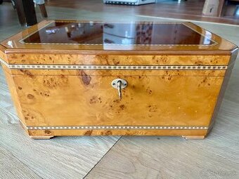 Humidor