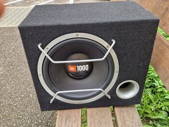 aparatura muzika do auta subwoofer a 2x zosilovac JBL