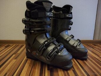 Predám lyžiarky NORDICA 36