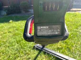 Nožnice aku na kríky