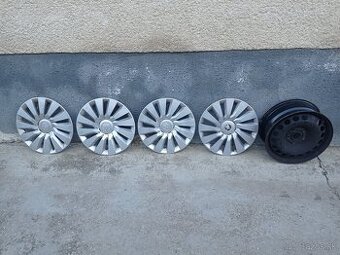 Puklice Škoda Octavia 3