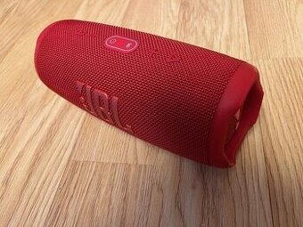 Reproduktor JBL charge 5 červený