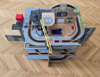 Detská drevená dráha vláčiky