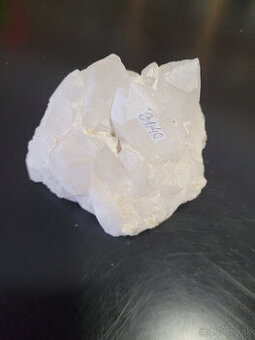 Predám krištáľ - Madagaskar