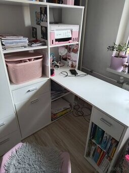 Písací rohový stôl