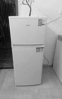 Chladnička s mrazničkou  Candy
