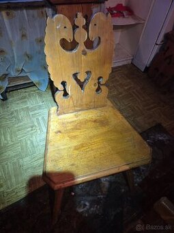 Drevený starožitný stôl + 6 stoliciek