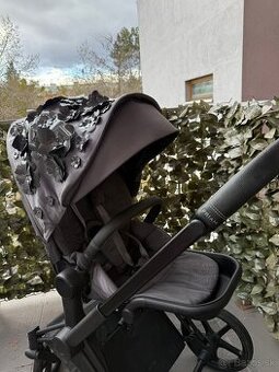Cybex priam 4.0 simply flowers grey