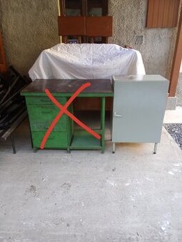 Ponk + plechová skrinka